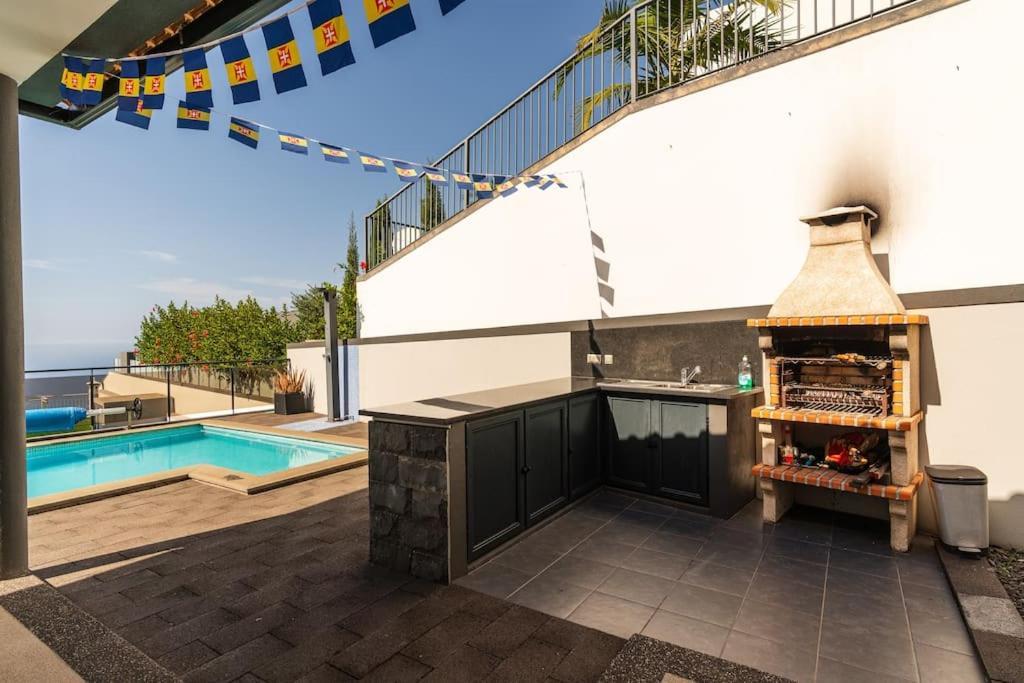 Villa Casa Mia, A Dream Spot With Heated Pool Arco da Calheta  Exterior foto